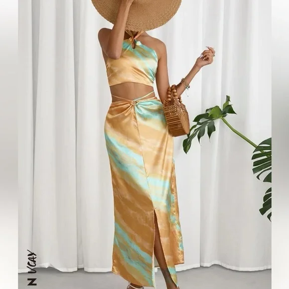 Two Piece Set - Picture 1 of 6